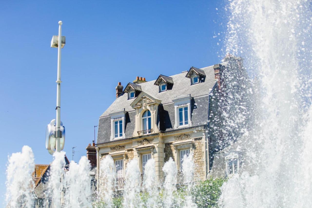 Castel Saint Clair - Trois Pieces - Deauville Centre 外观 照片